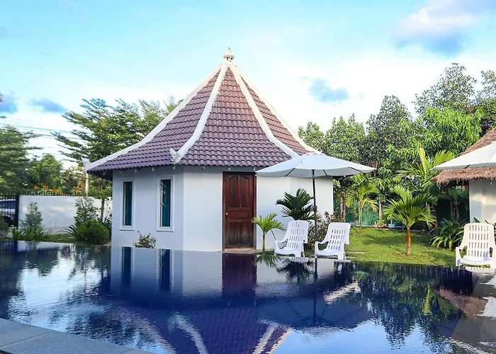 Vireak Private Pool * Siem Reap